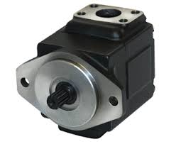 BOMBA PALETA SIMPLE DESPLAZ. FIJO MOD. T6CM-017-1R-00 A1 EJE 7/8 CHAVETA 23 GPM SUCCION 1 1-2 PRESIO